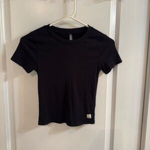 Vuori Pose Fitted Tee Black XS